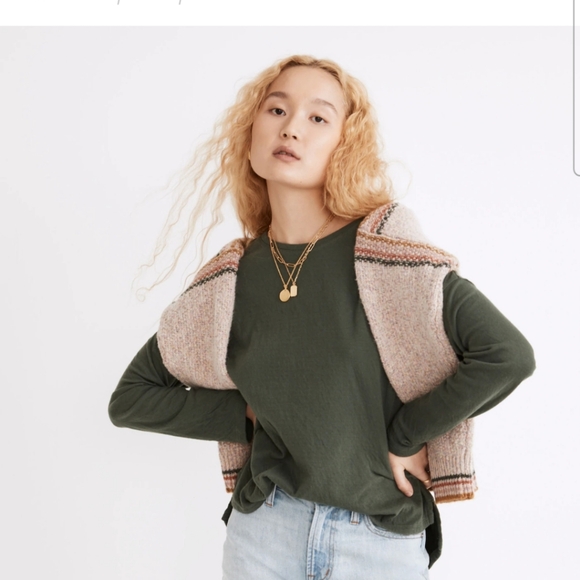 Madewell size medium cozy tee has cuffable long sleeves so you can show … - Picture 1 of 4